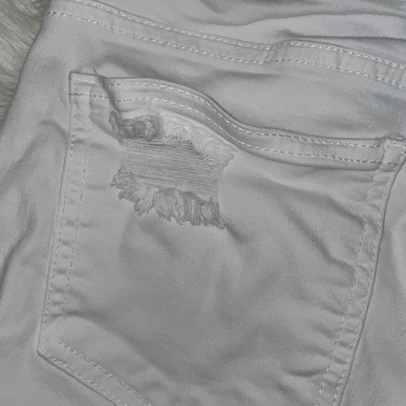 White Distressed Denim - Picture 4 of 7